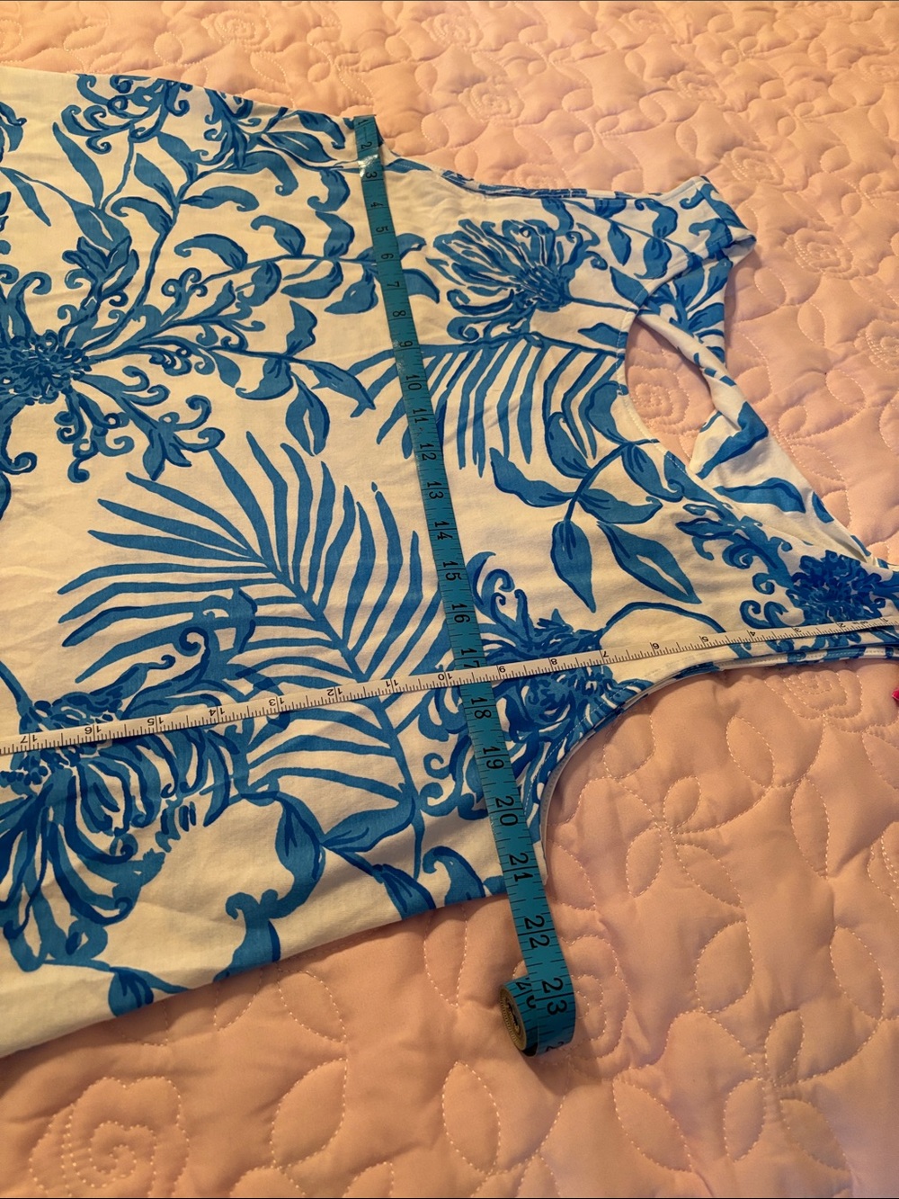 Lilly Pulitzer White Dress with Blue Tropical Print - Picture 5 of 6